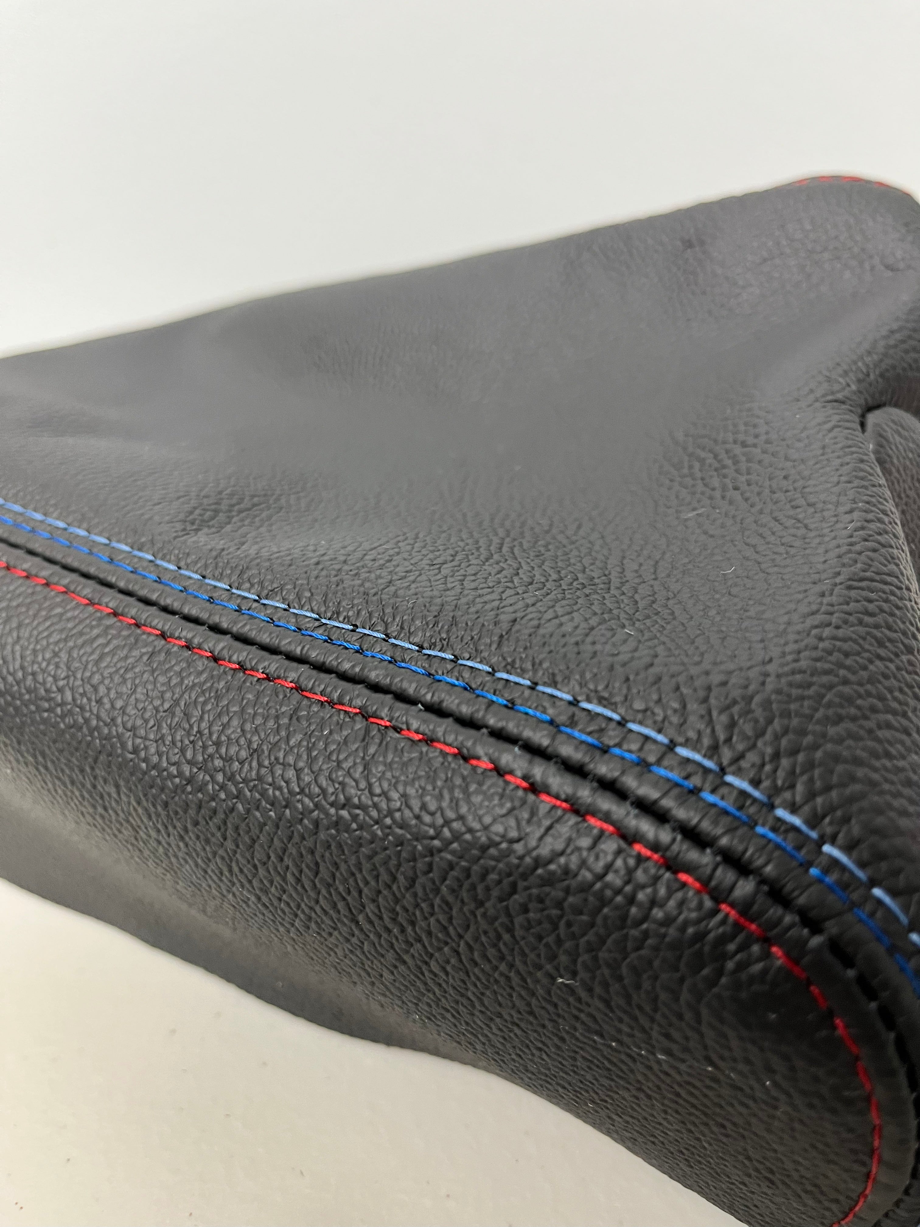 M/Stitching Leather Suede Console Armrest Cover For BMW E36 E46 1991-2005